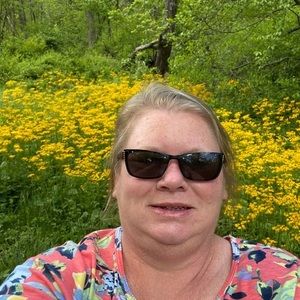 Meet your Posher, Shelly